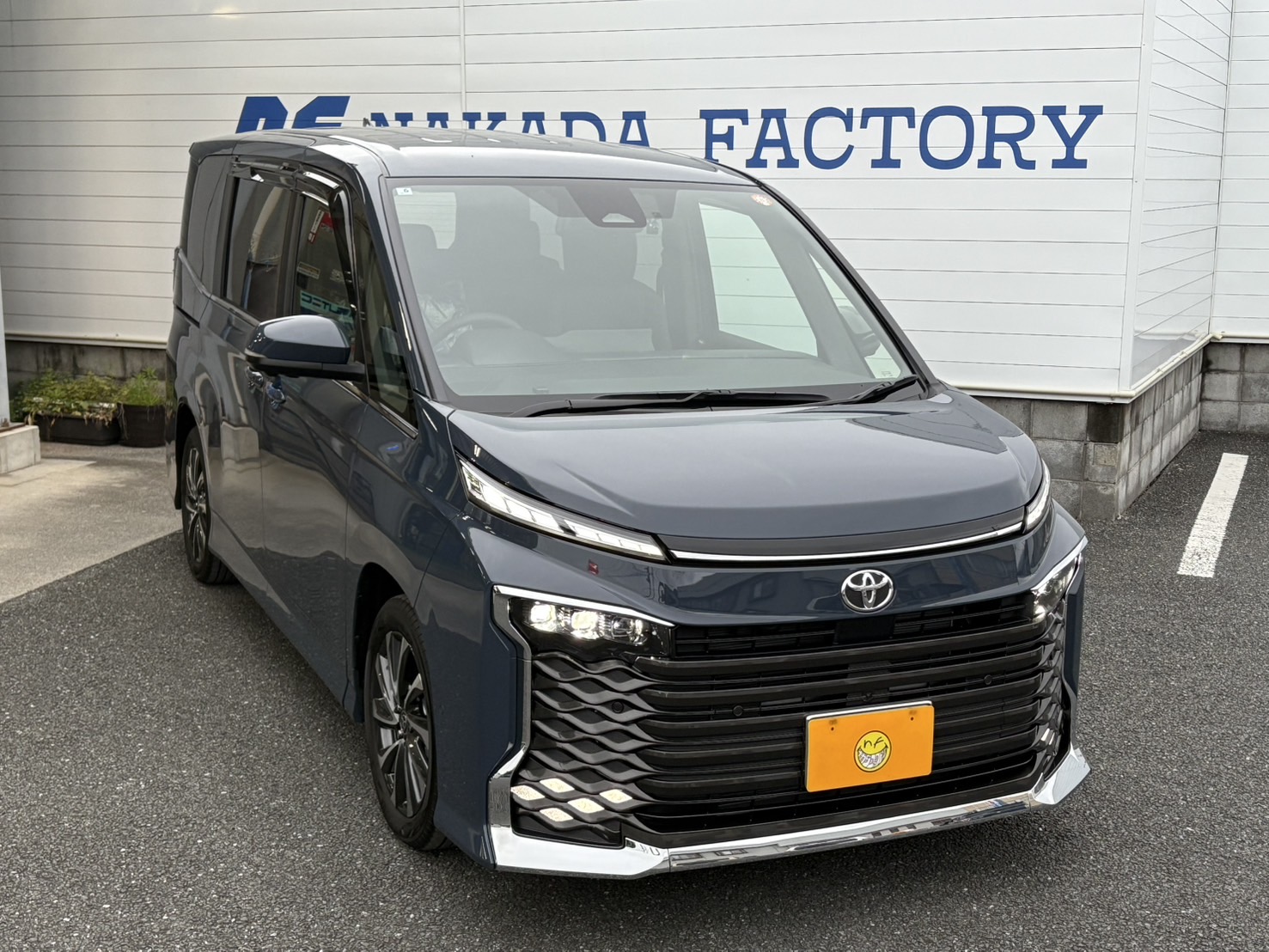 新車　トヨタ　ヴォクシー　ご納車
